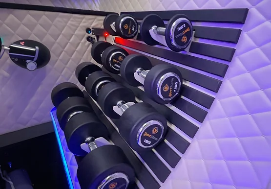 Dumbbell rack inside an OxyHelp chamber